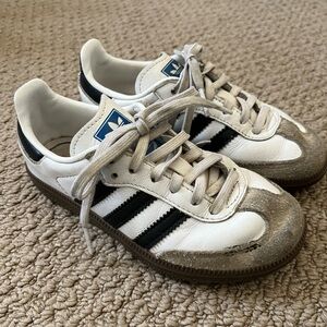 Adidas Sambas
